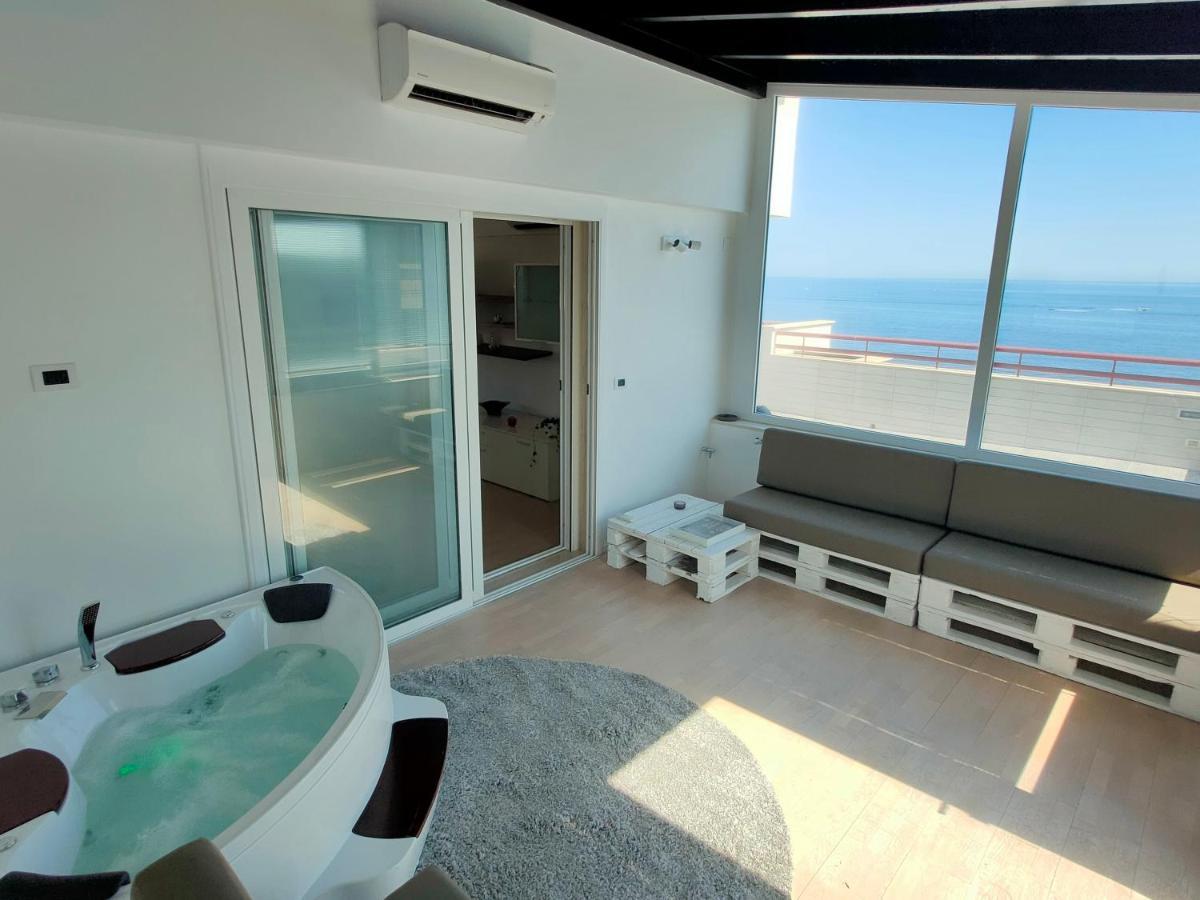 Seafront Suites Bari Exterior foto